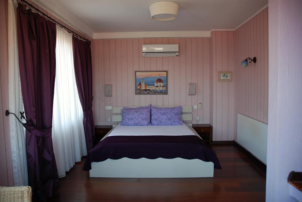 L'isola Guesthouse Heybeliada Esterno foto