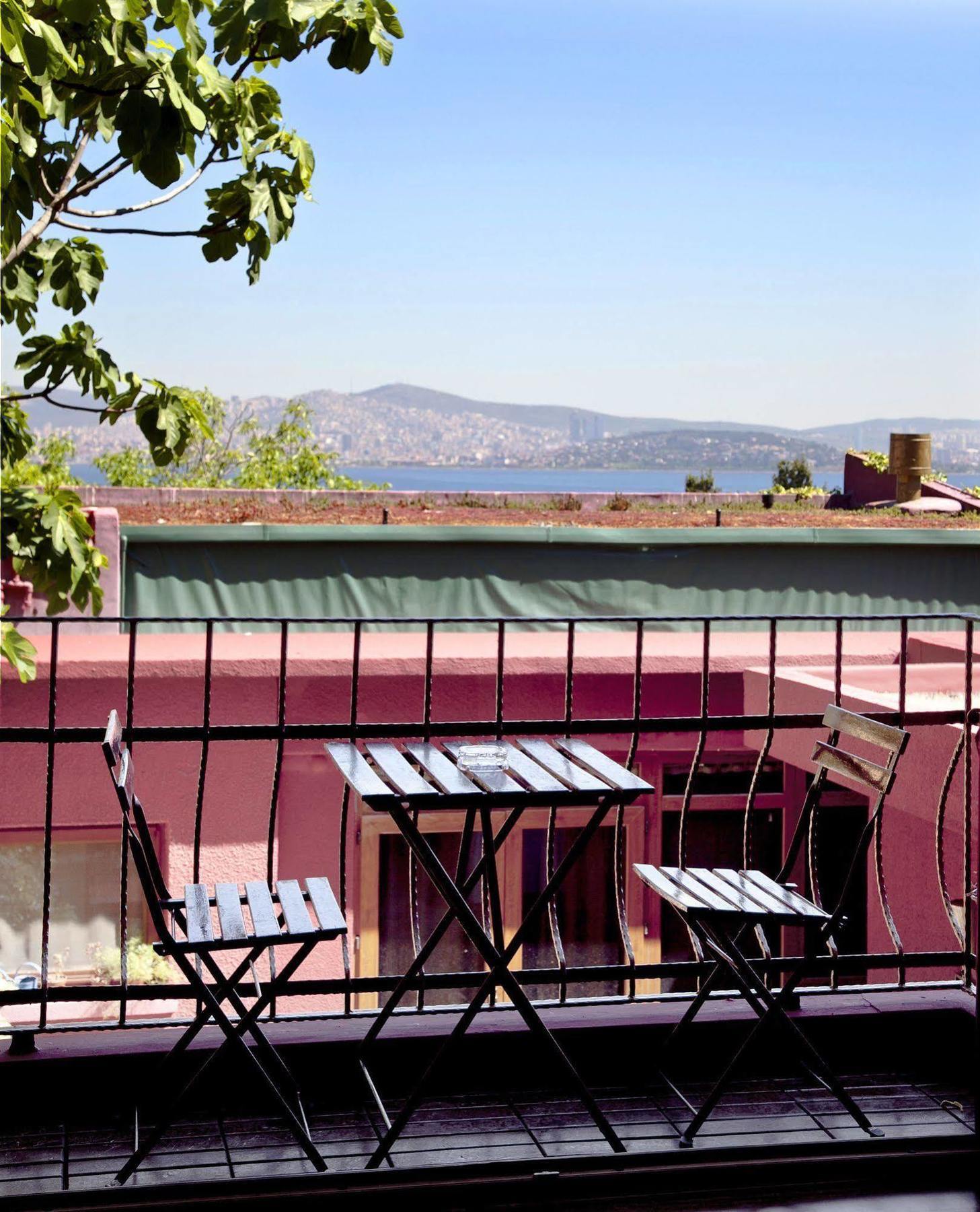 L'isola Guesthouse Heybeliada Esterno foto